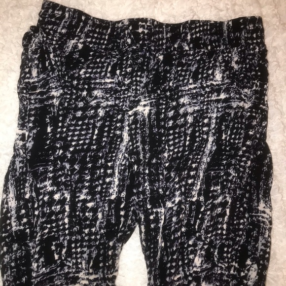 Flowy patterned joggers - Picture 2 of 2
